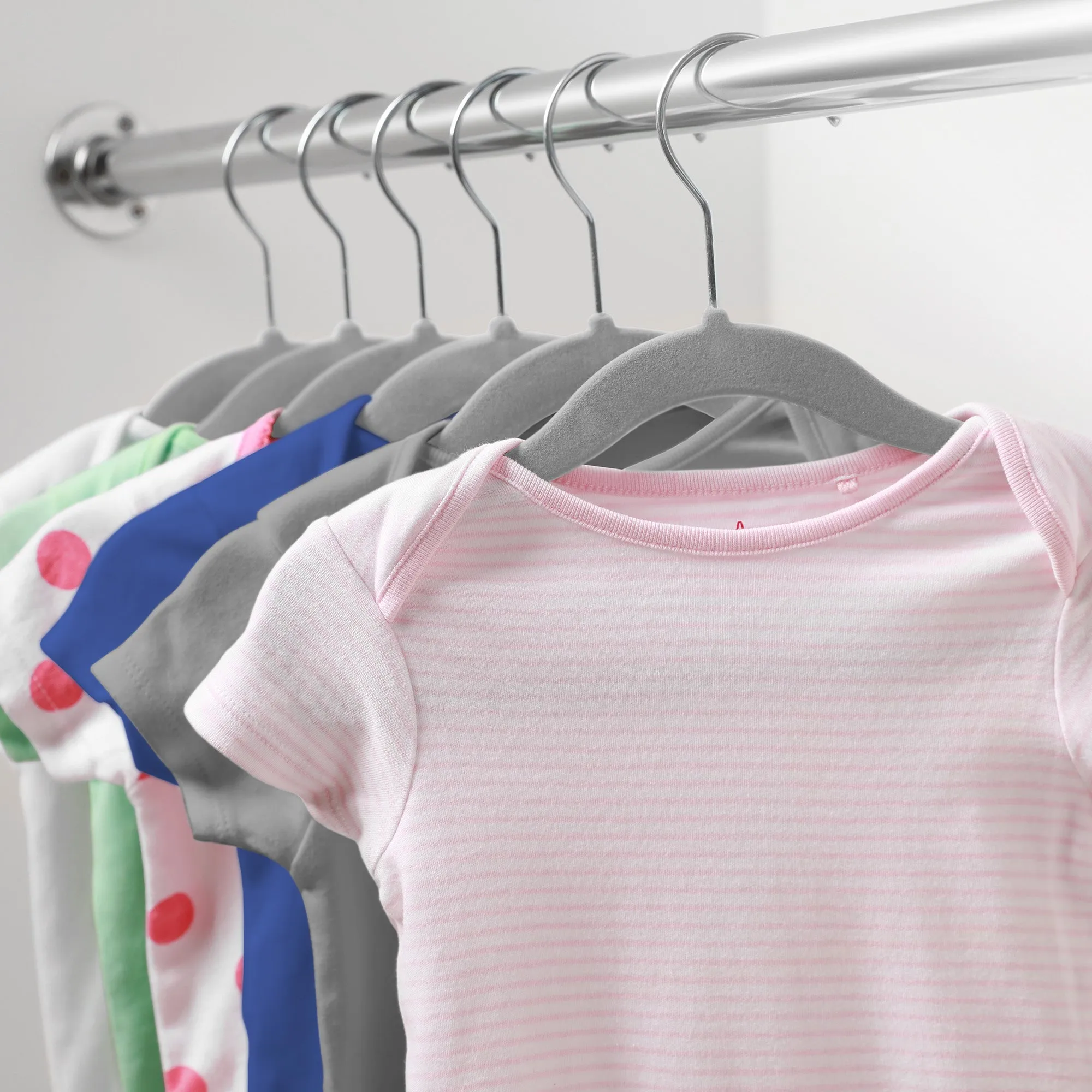 100 Velvet 11" Baby Hangers - Gray