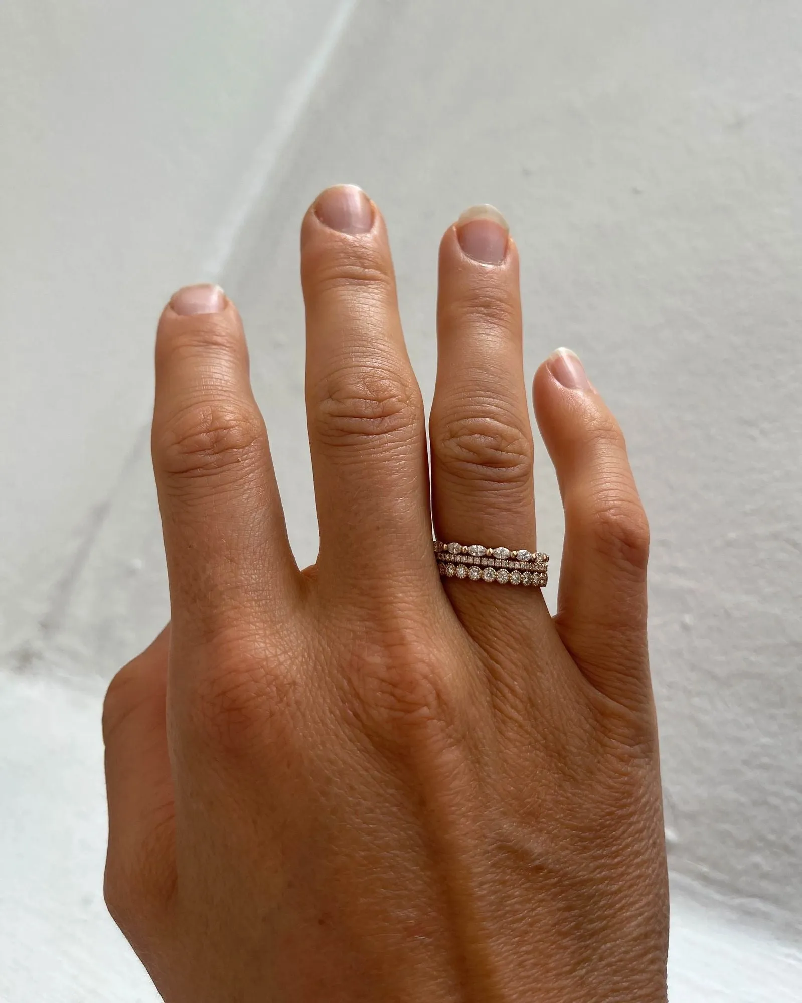 Astrid Vintage Style Band 18K Gold, Whitegold or Rosegold Ring w. Diamonds