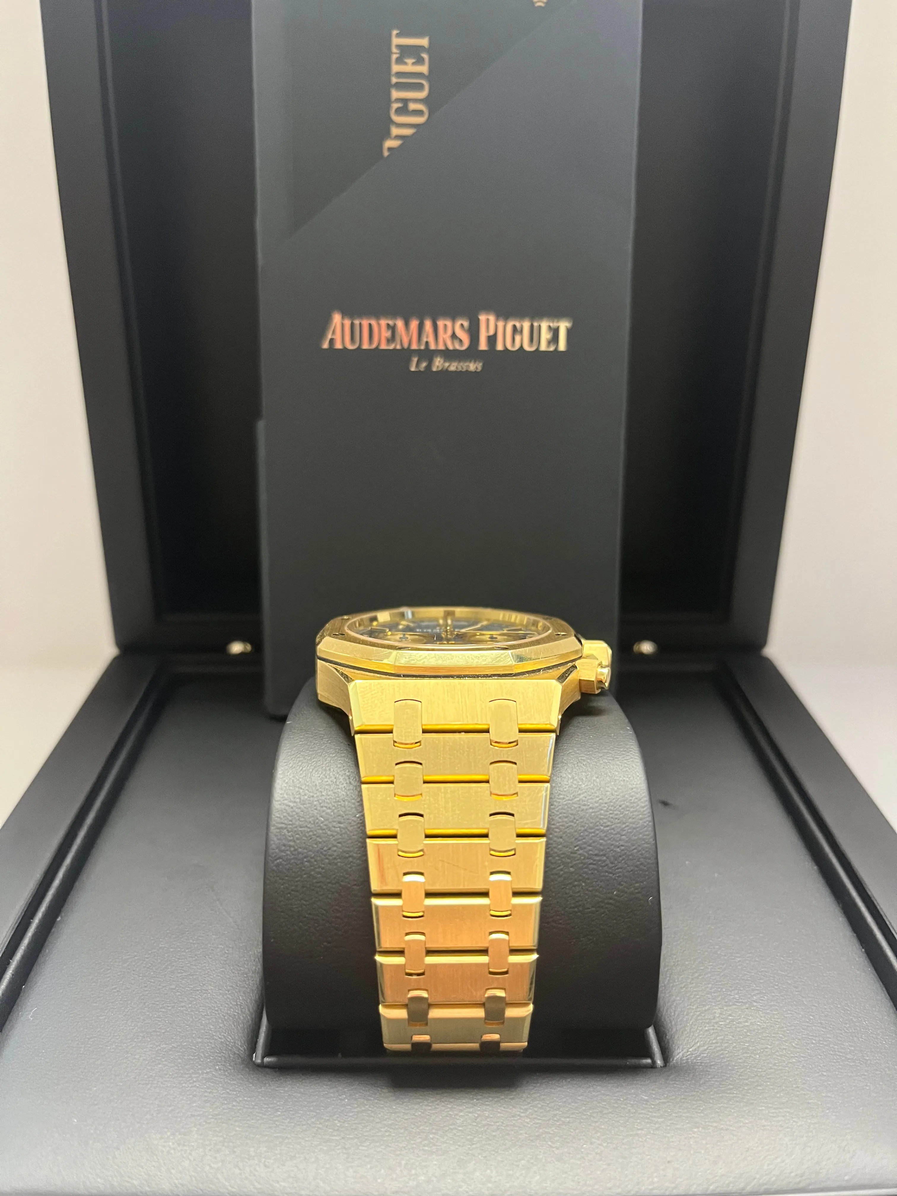 Audemars Piguet Royal Oak Selfwinding Chronograph 42mm/ 18k Yellow Gold/ Blue Dial/ Yellow Sub-Dials (Ref # 26331BA.OO.1220BA.01)