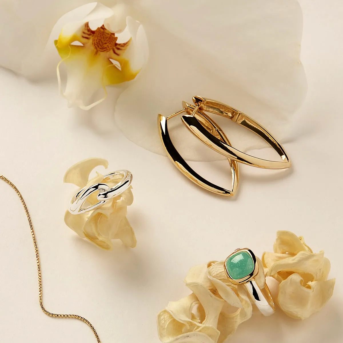 Aura Green Aventurine Ring