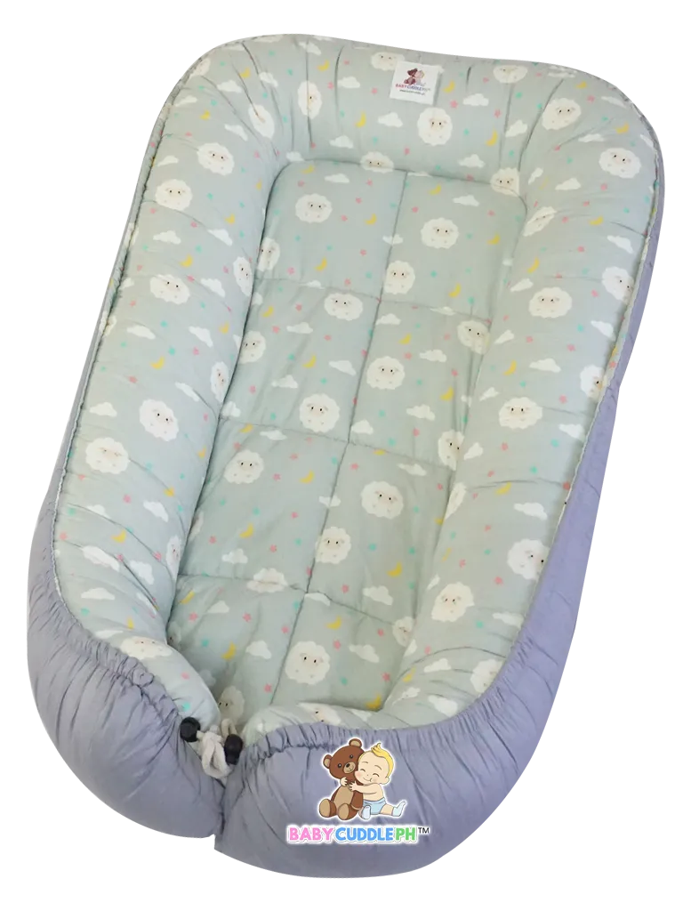 Baby Sheep in Light Gray (Limited Edition) - Bed and Head Pillow