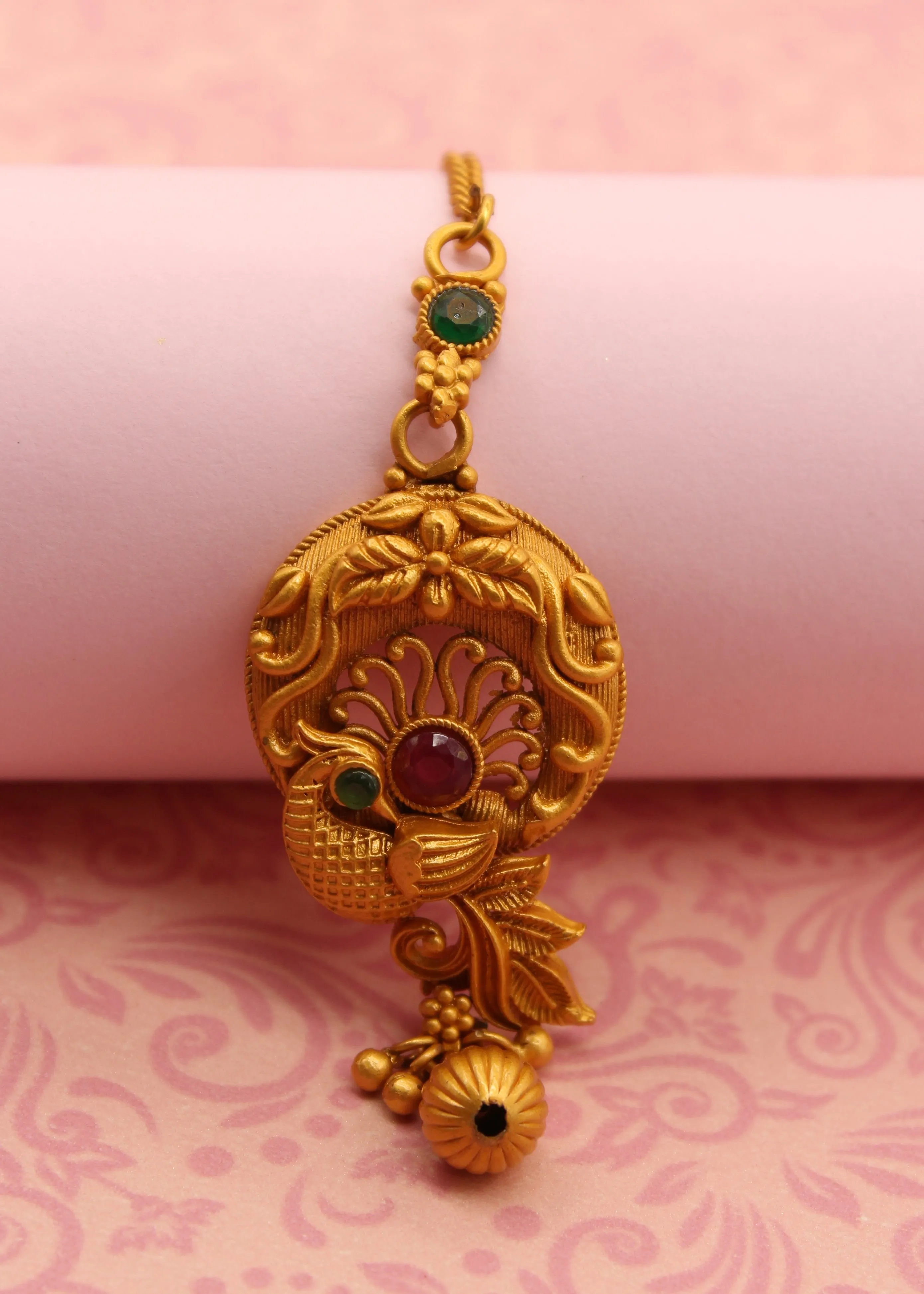BEAUTIFUL PEACOCK DESIGNER BINDI