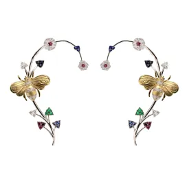 Bee Cuff Earrings in 18k Gold with Diamonds