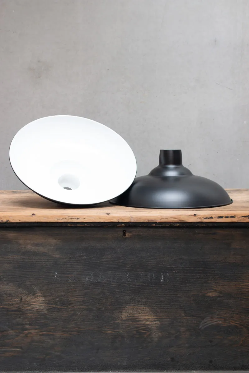 Bullpit Wall Light