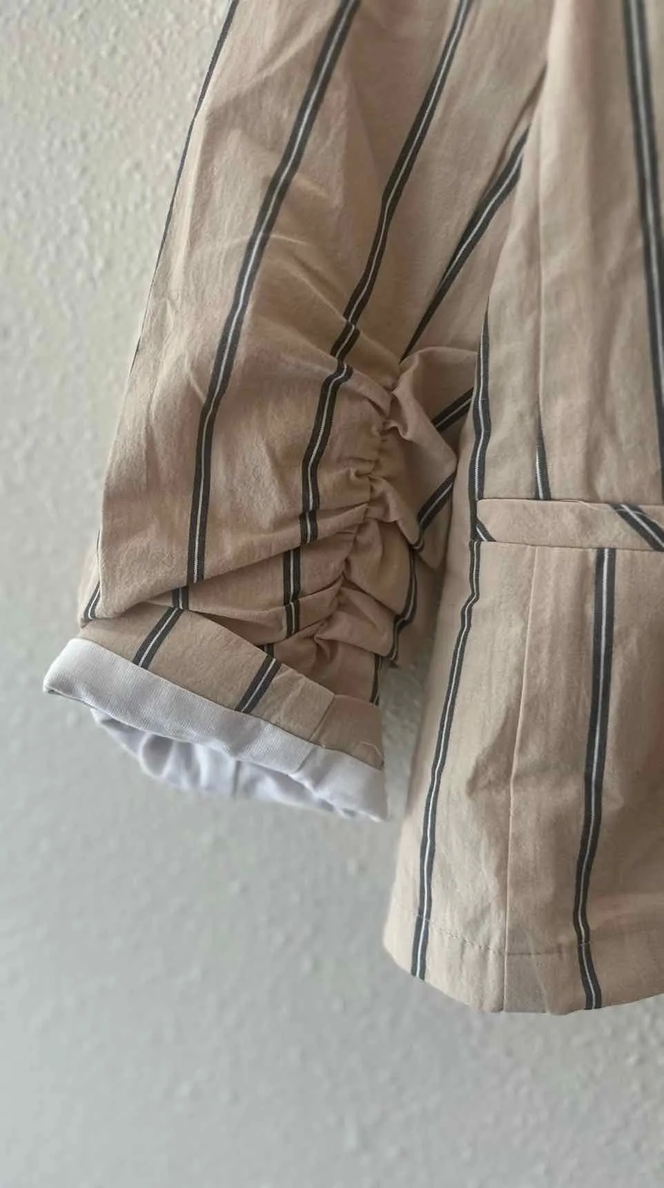 Drew Beige Size M Blazer