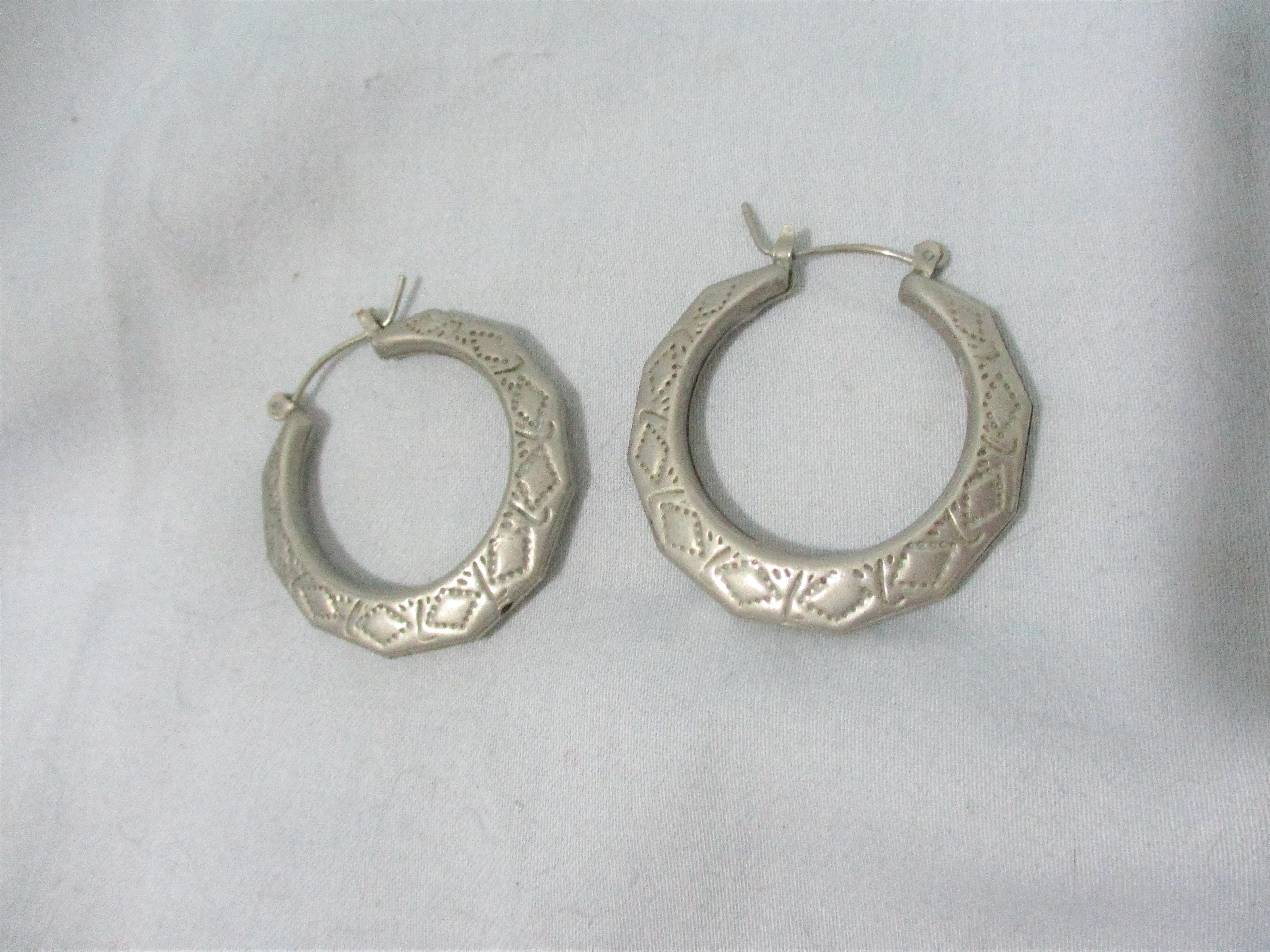 Embossed Southwestern Silver HOOP LOOP EARRING Pierced Native Boho Statement