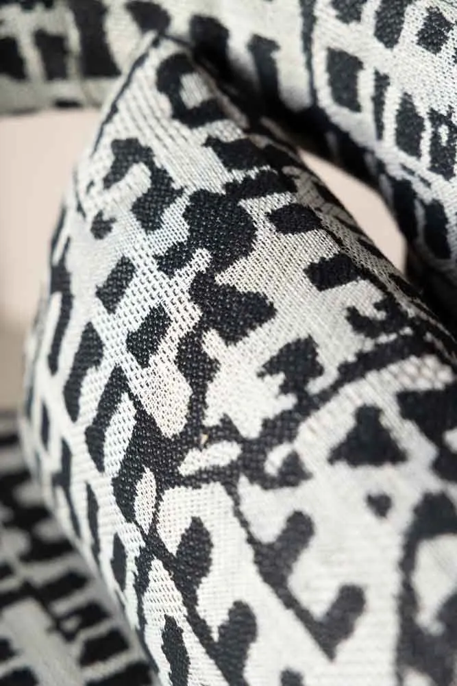 Fabulous Abstract Pattern Armchair