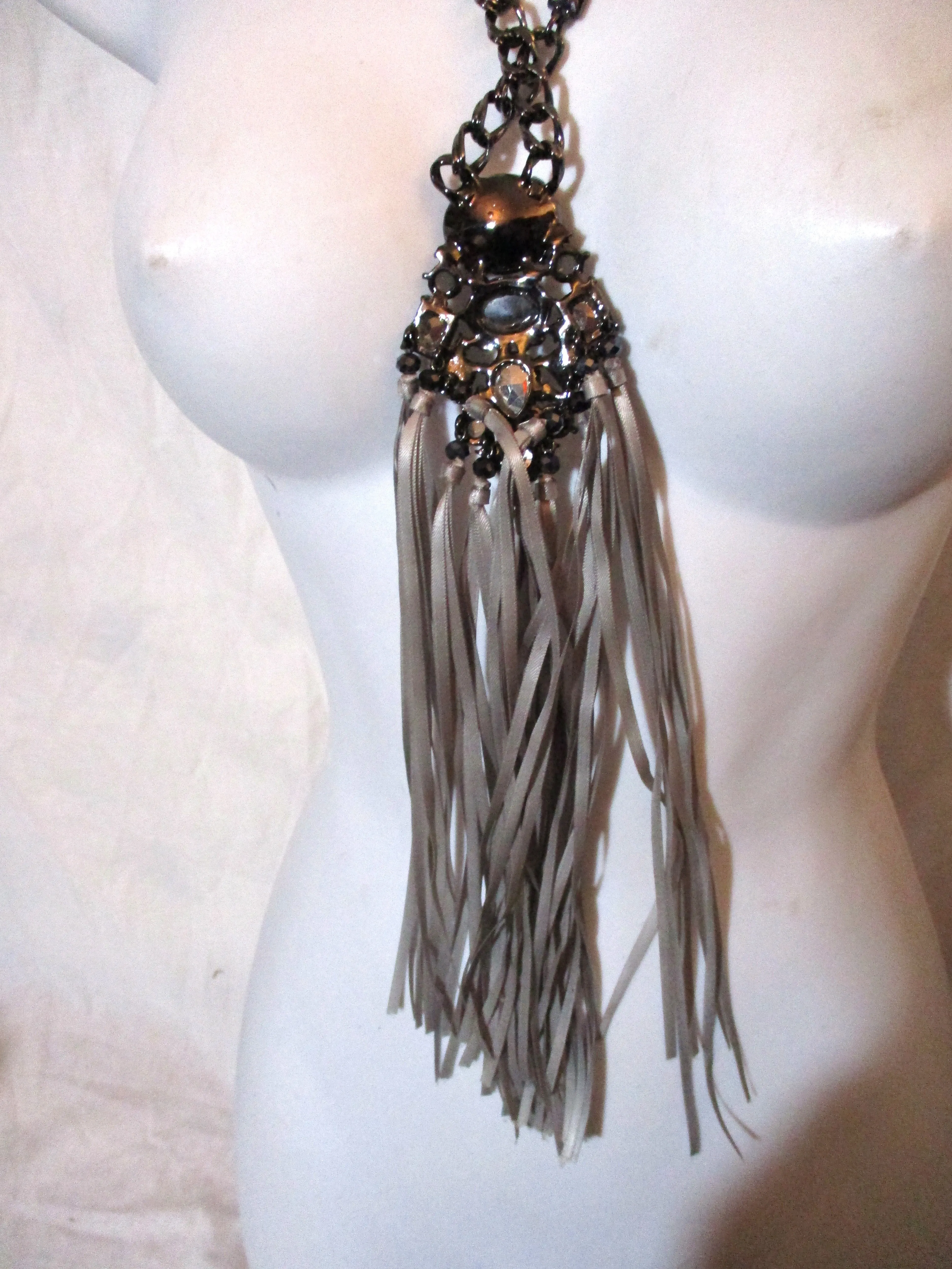 FRINGE TASSEL Ethnic RIBBON Pendant NECKLACE CHOKER Statement Boho Gypsy Hippie