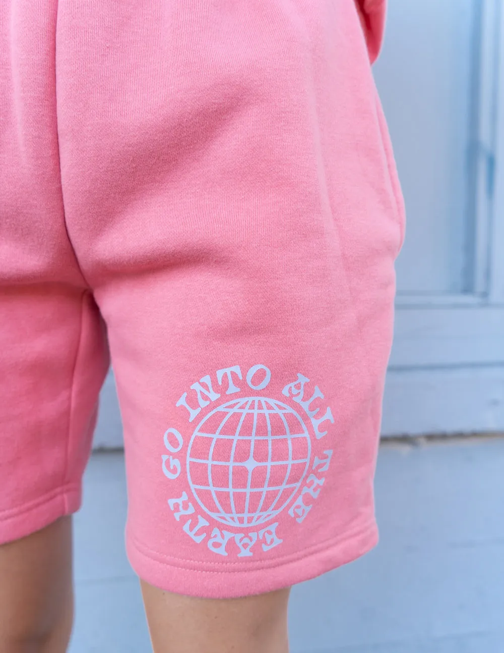 Go Into All The Earth Pink Unisex Short