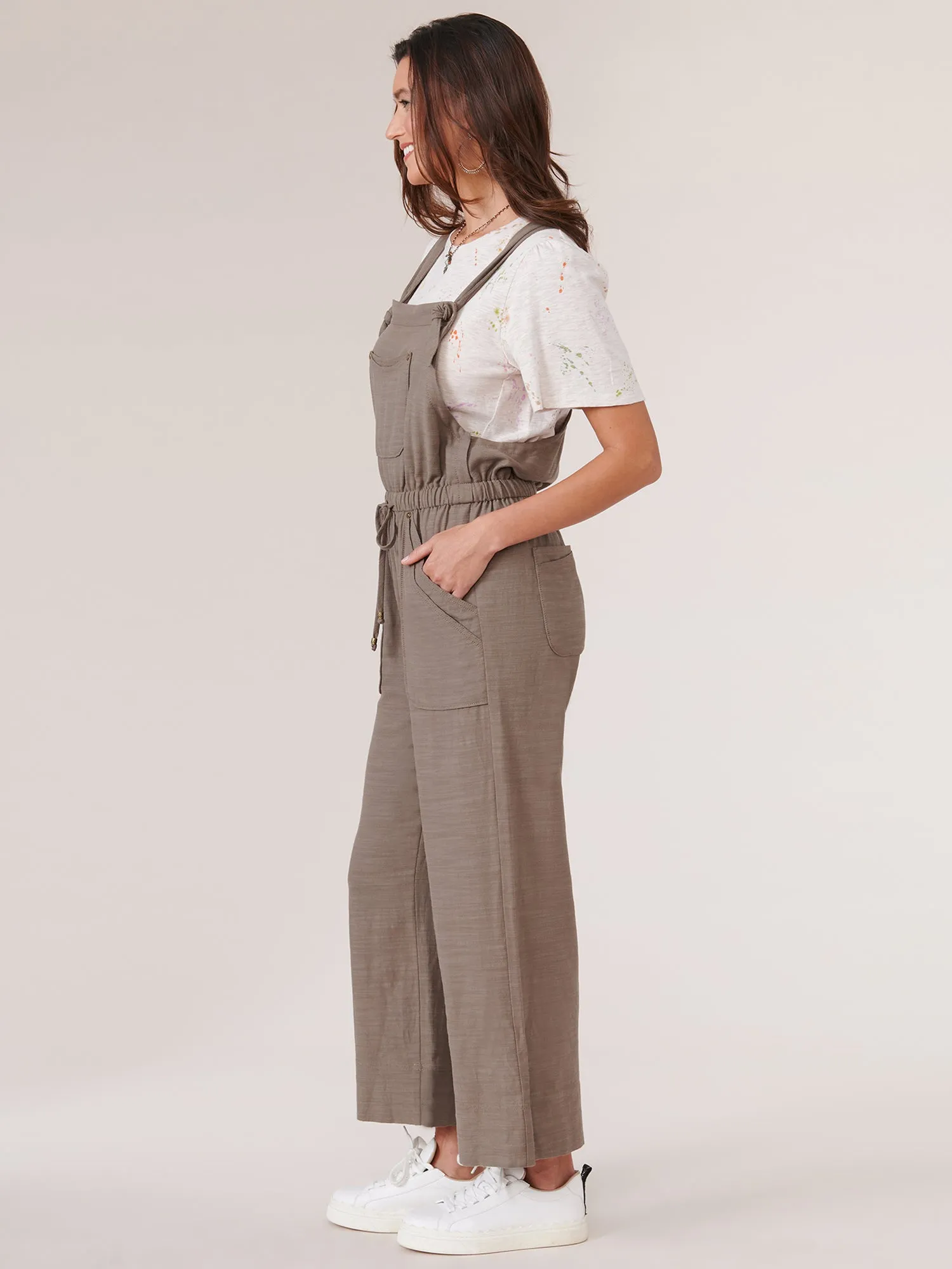 Knot Shoulder Double Layer Pocket Cropped Overalls