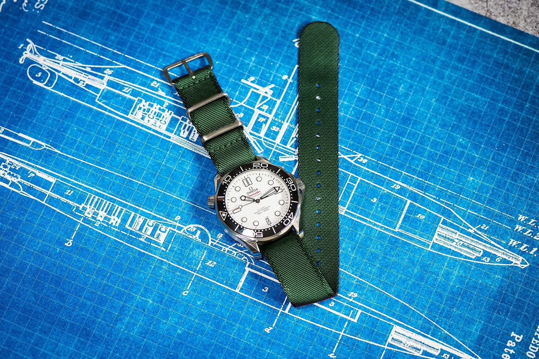 Nautilus One - Seaweed Green