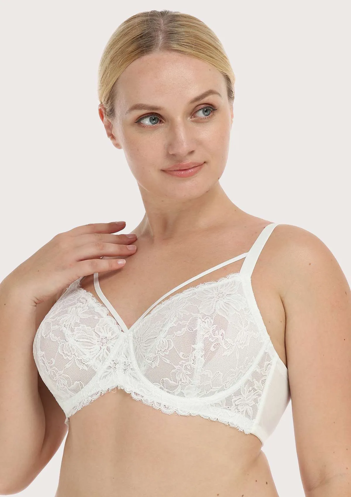 Pretty In Petals Strappy White Lace Unlined Bra Set