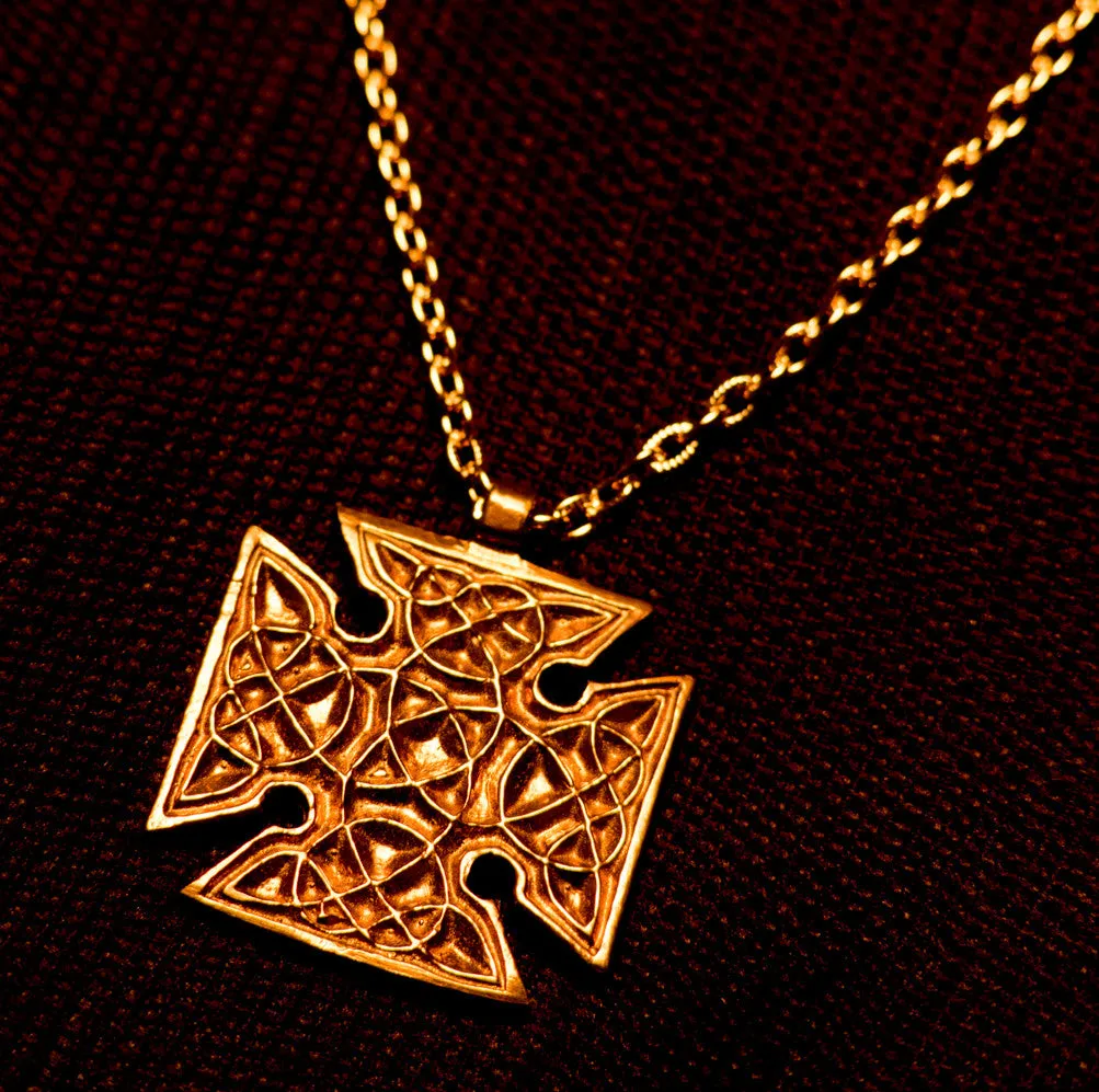 Square celtic cross, double sided - C-04