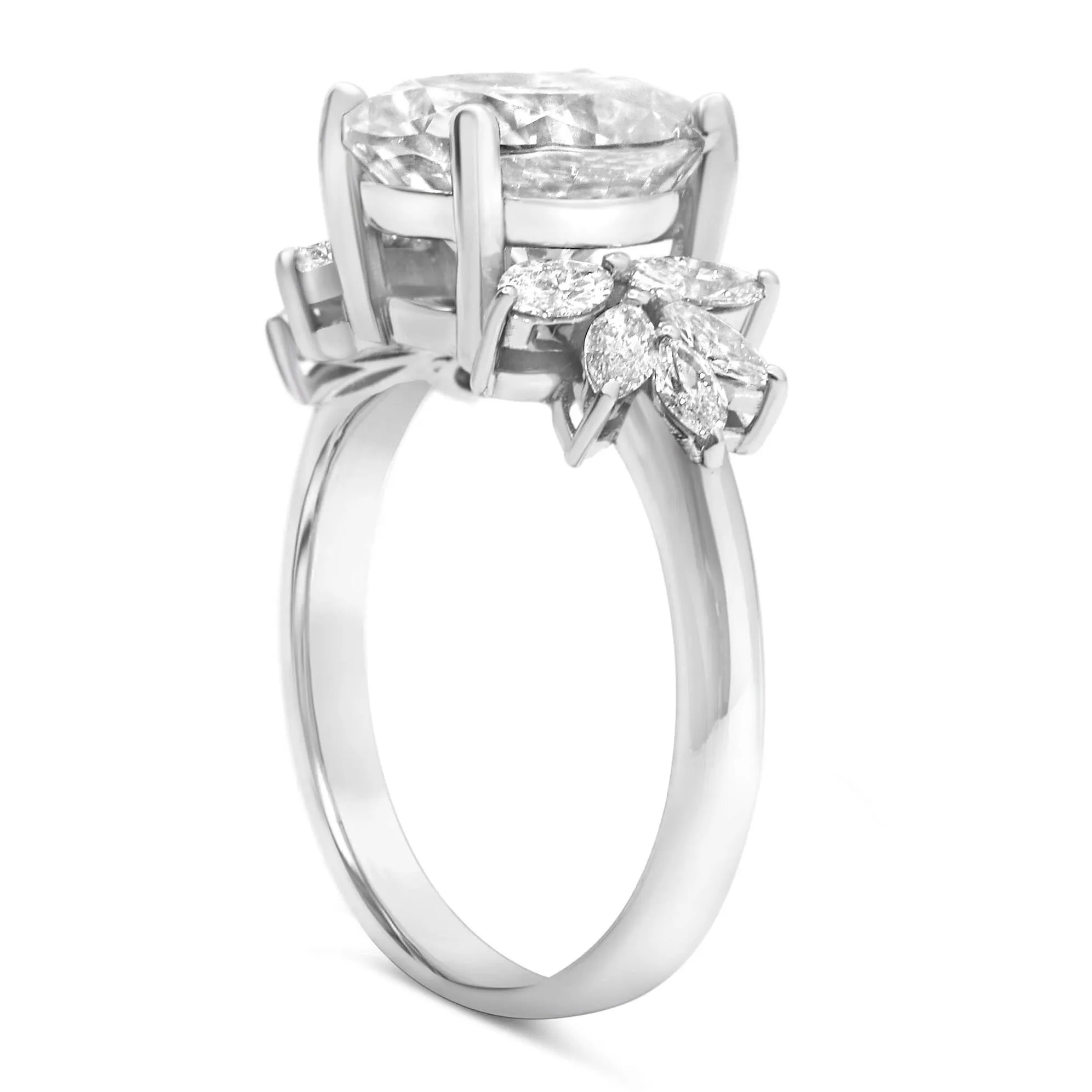 Trinity| Oval Moissanite Engagement Ring