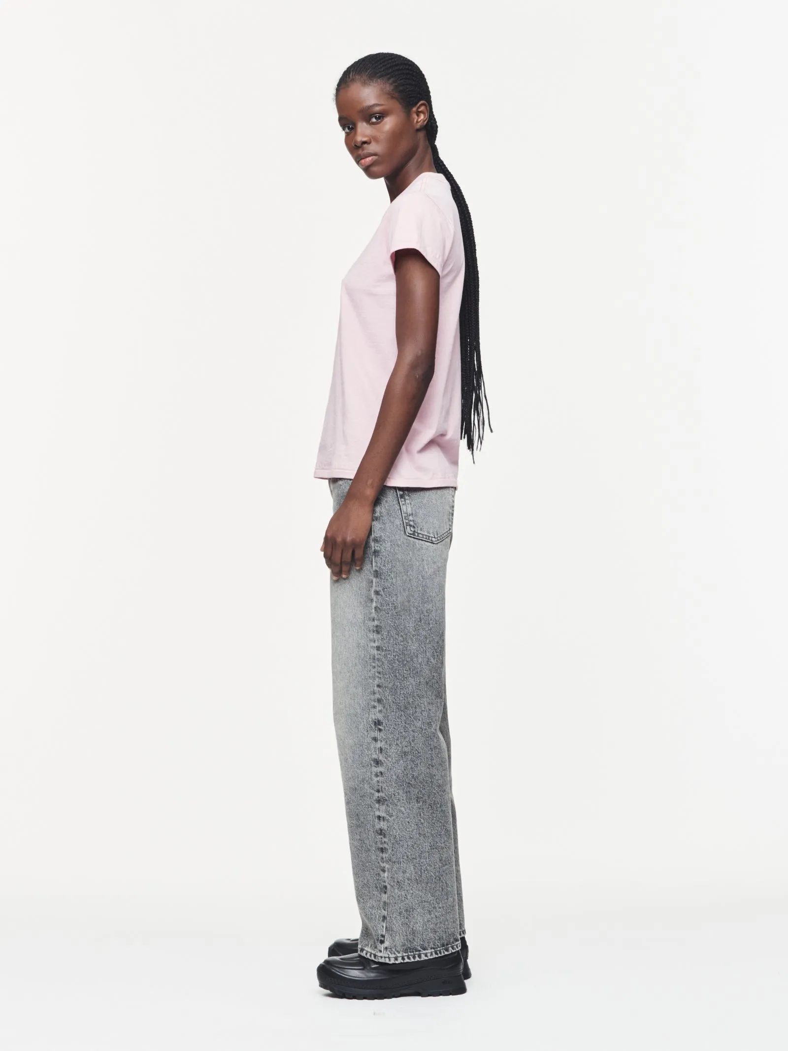 Wide Jean in Worn Grey